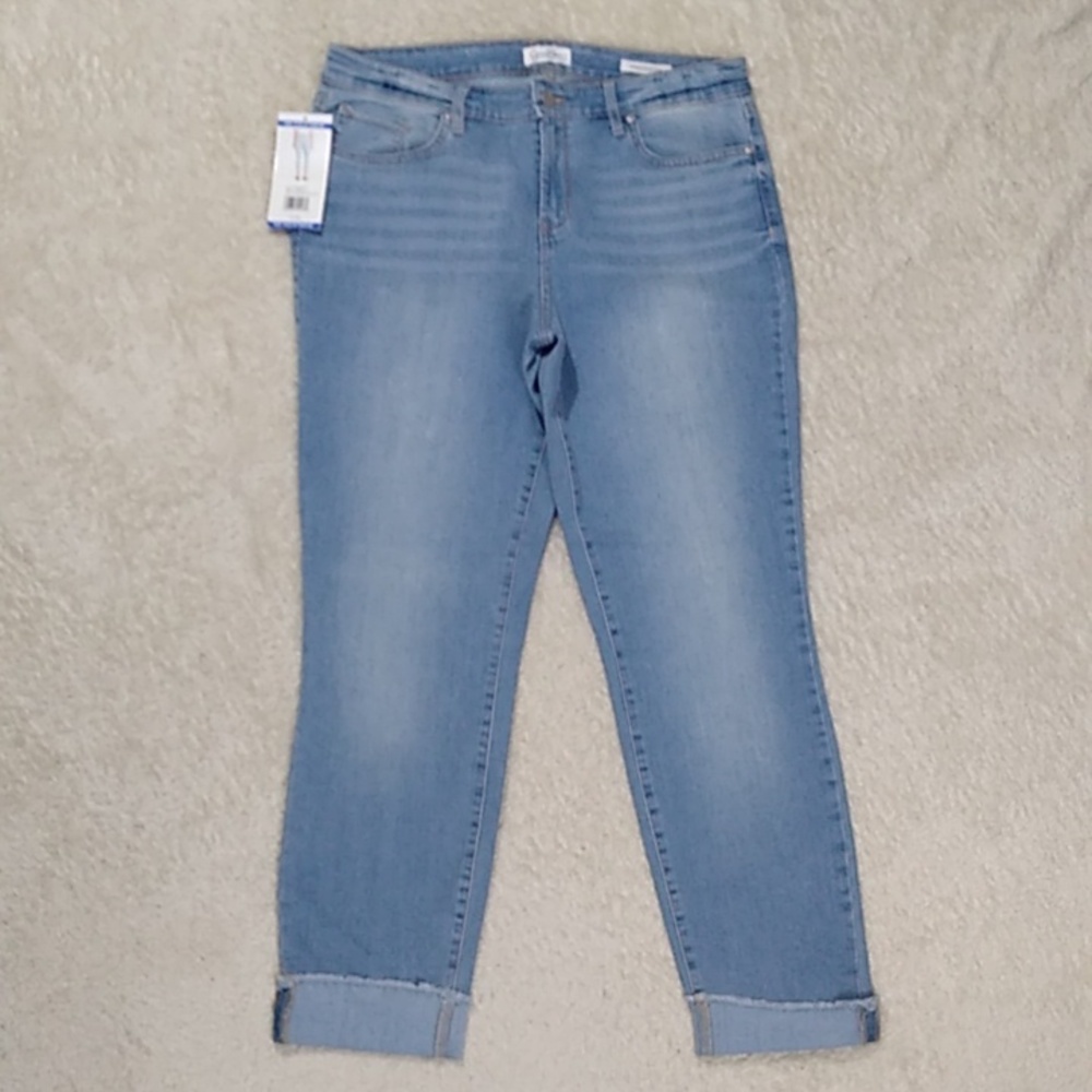 New Jessica Simpson Crop Jeans size 10/30 Relaxed Skinny